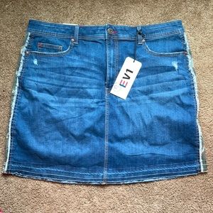 NWT EV 1 Diatressed Jean skirt size 16